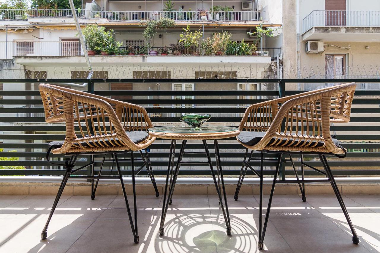 Bright And Spacious 2-Bedrooms Apartment In Atene Esterno foto
