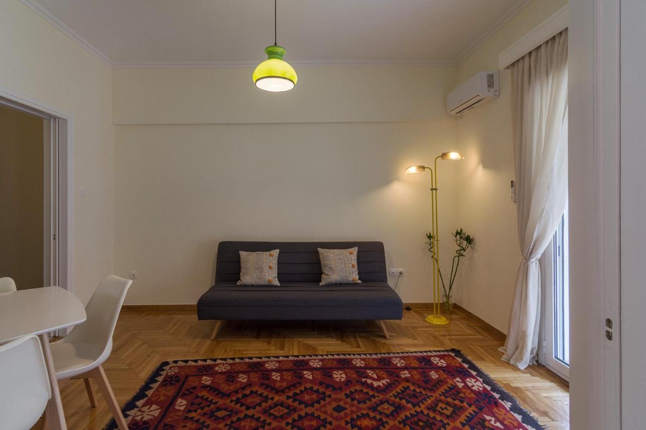 Bright And Spacious 2-Bedrooms Apartment In Atene Esterno foto