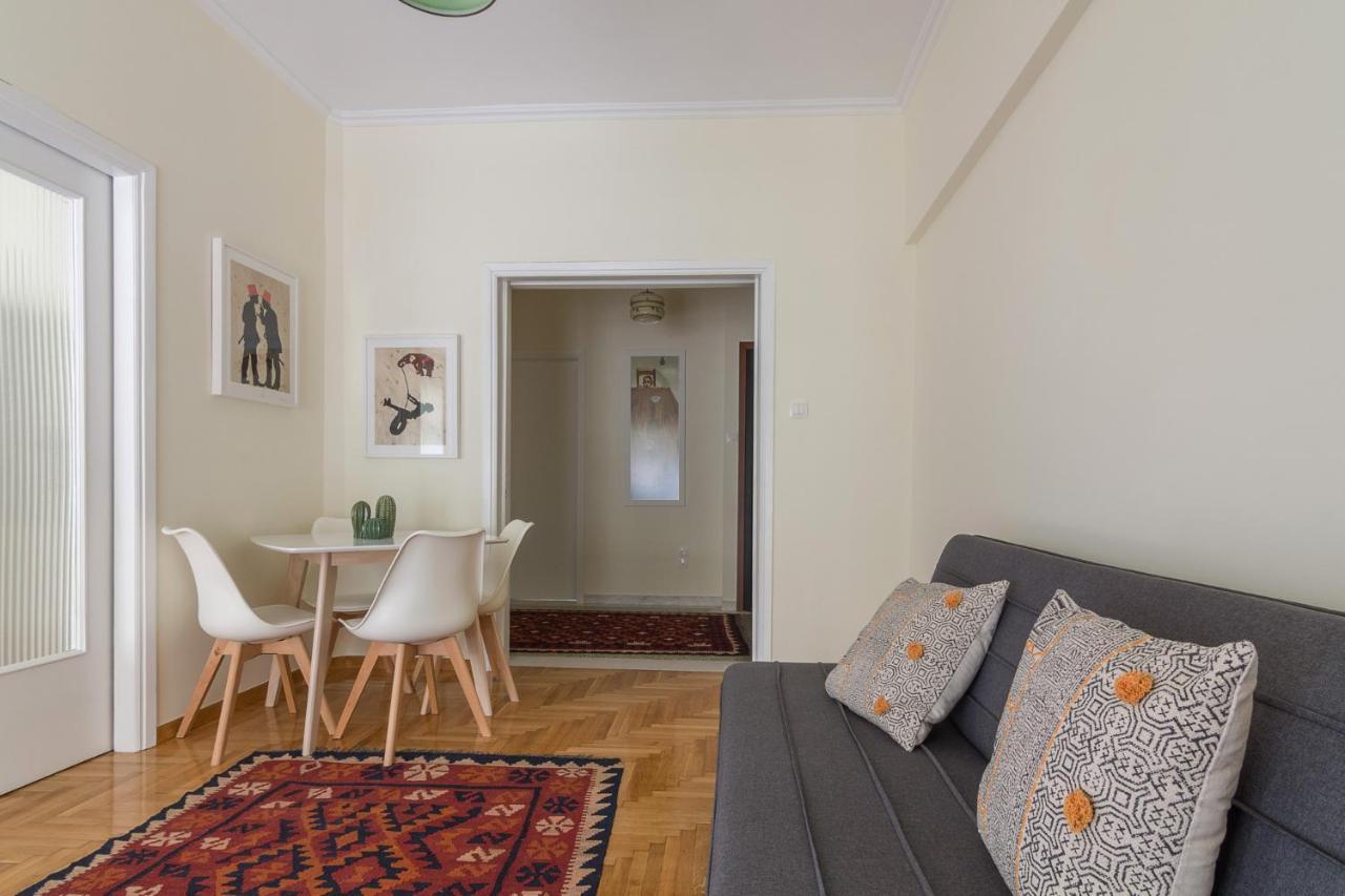 Bright And Spacious 2-Bedrooms Apartment In Atene Esterno foto