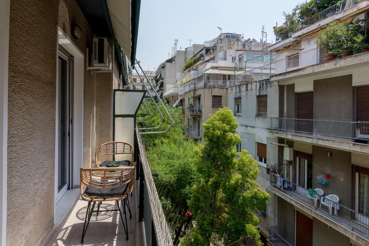 Bright And Spacious 2-Bedrooms Apartment In Atene Esterno foto